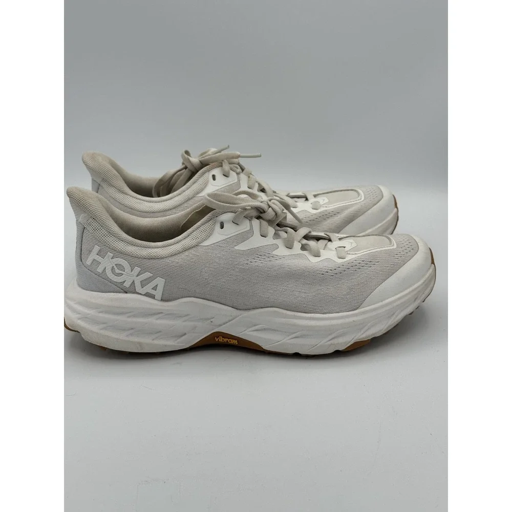 Hoka Women's Speedgoat 5 Size 9.5B White Gum |1123158/WNCL|